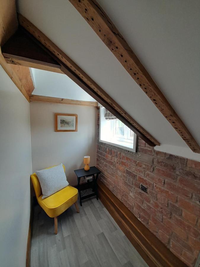 The Dolfor Inn Newtown  Esterno foto