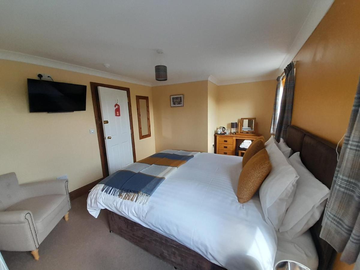 The Dolfor Inn Newtown  Esterno foto