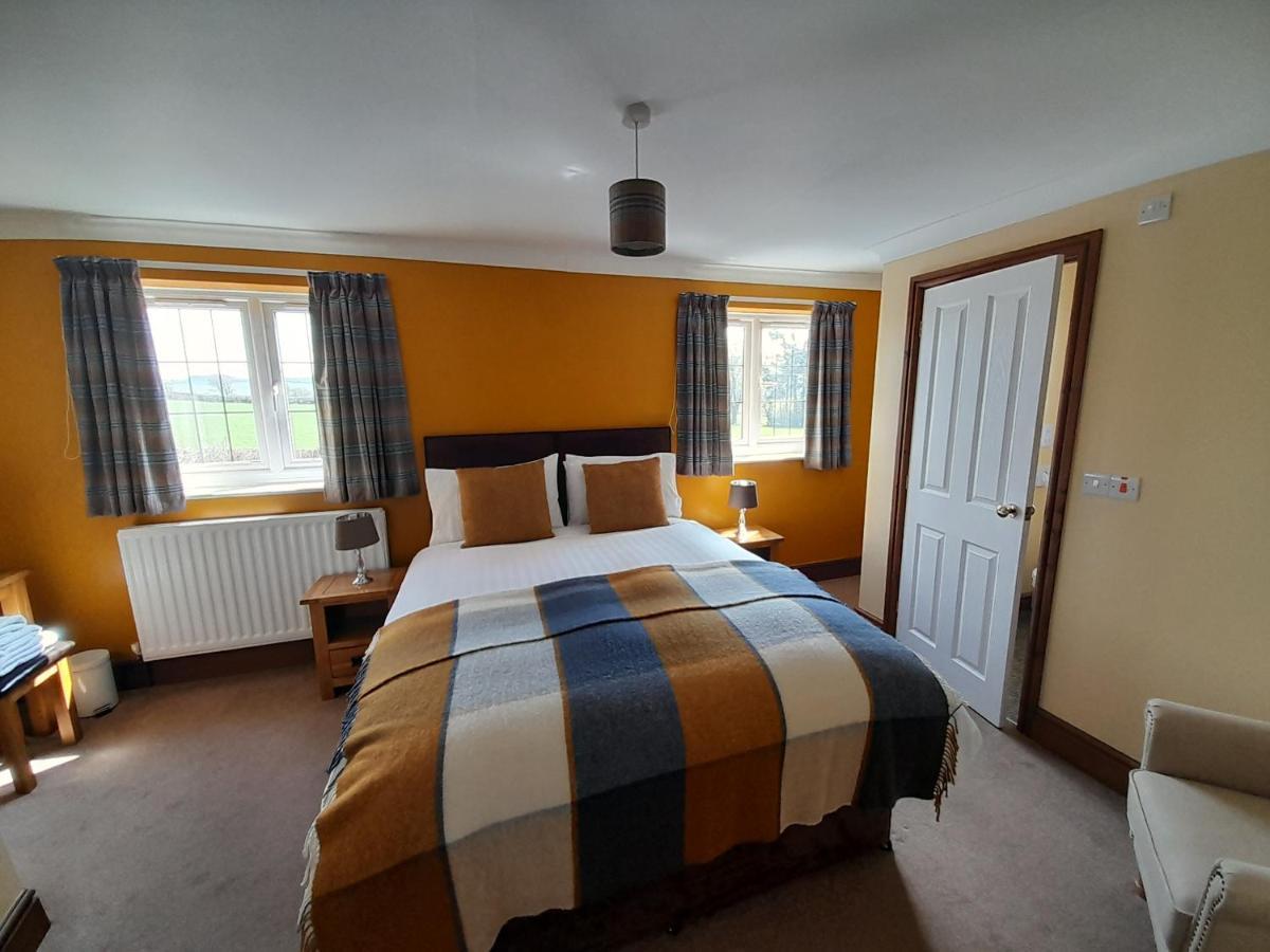 The Dolfor Inn Newtown  Esterno foto